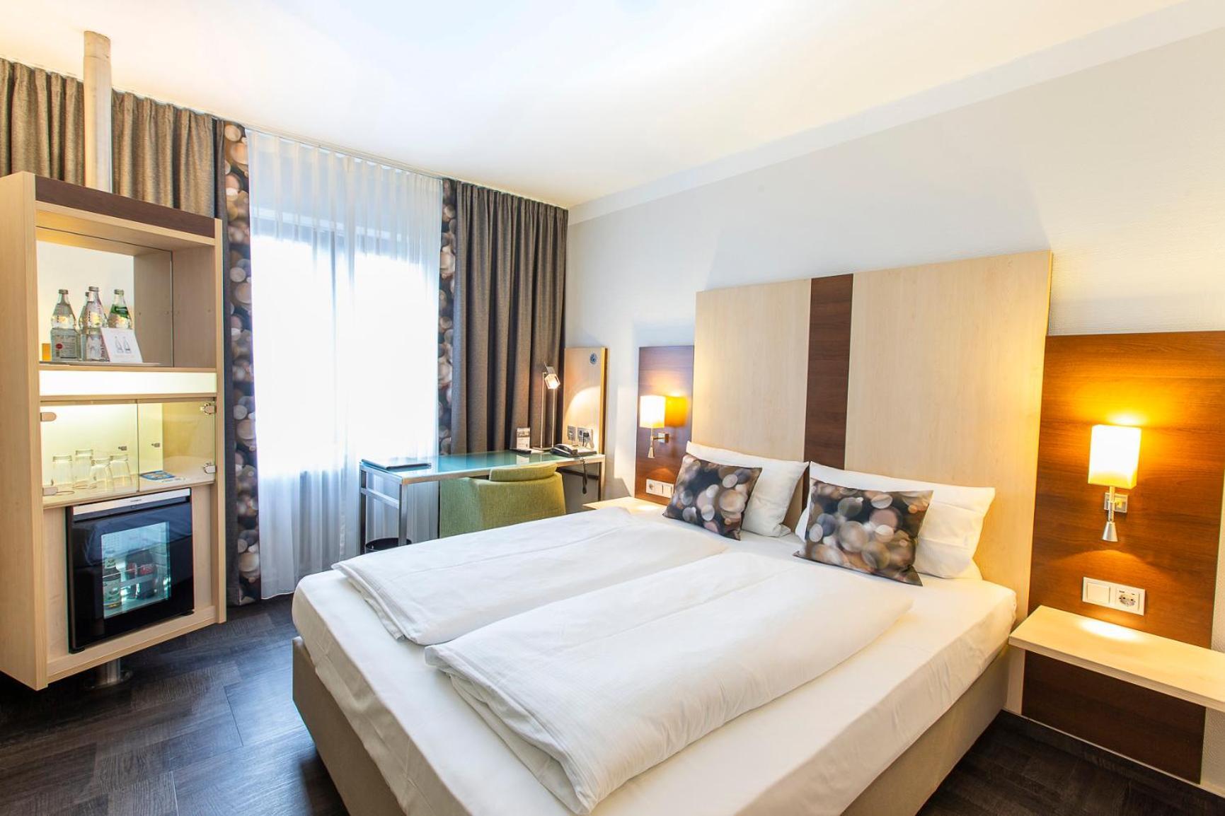 Scheffelhöhe 4* Bruchsal