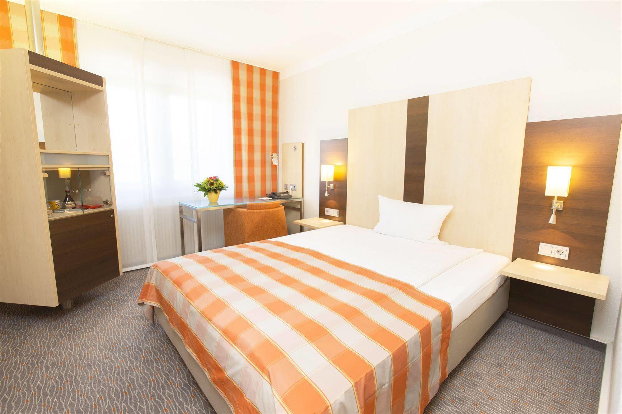 Scheffelhöhe Hotel 4*